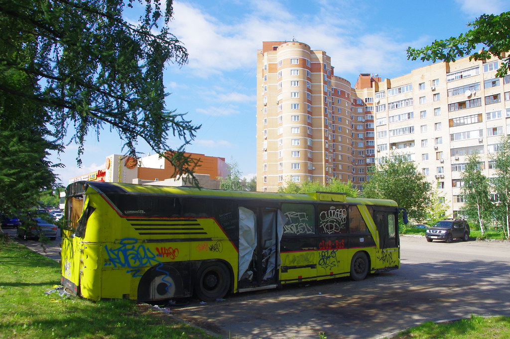 : Abandoned MAN bus in Krasnogorsk