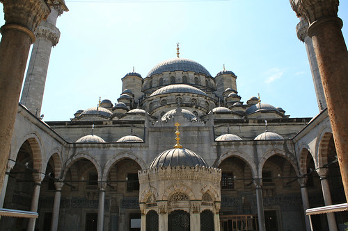 Istanbul - Yeni Camii ©  Jean & Nathalie