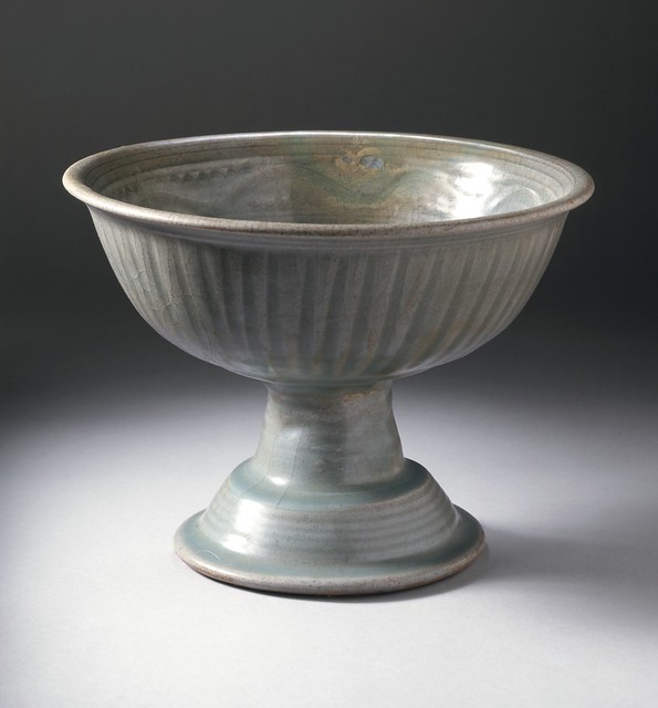 Pedestal Bowl with Waves LACMA M.84.213.60