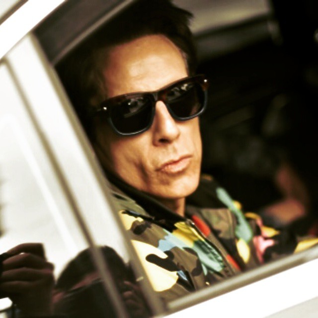 Every model and wannabes do the duck lips especially if youre #ZOOLANDER2 #ZOOLANDER #BlueSteel #benStiller #actor #model #sunglasses #DavidBowieIs #Paris #PFW #valentino #davidbowiefilm #davidbowie #film #movie #car