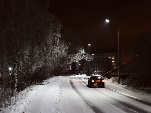 Winter night road ©  Mikhail Kryshen