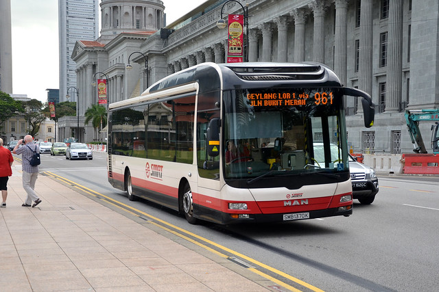 SMRT Buses SMB1370K