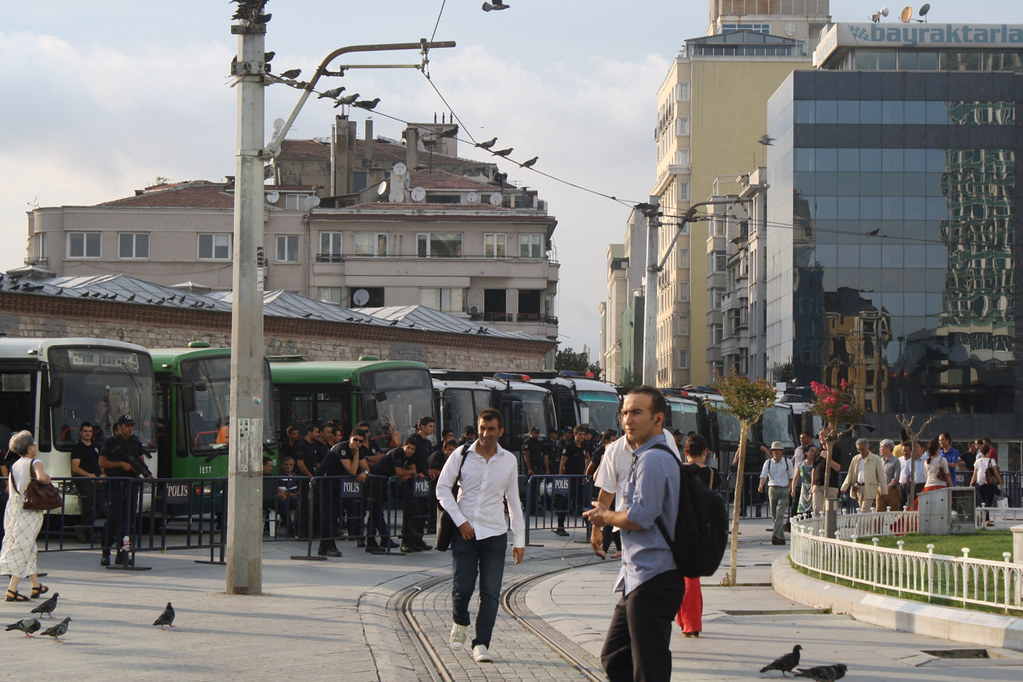 фото: Istanbul - Taksim Square
