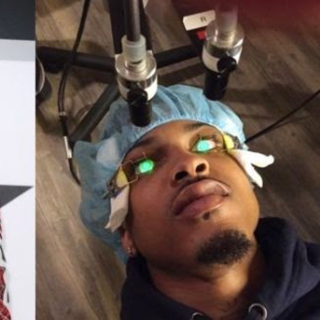 AUGUST ALSINA- I am slowing going blind   RnB Singer August Alsina reveals he may is going blind.he posted on his Instagram page how , he is slowly losing his sight.  😖😖😖😖😖  #Sad  We :purple_hea