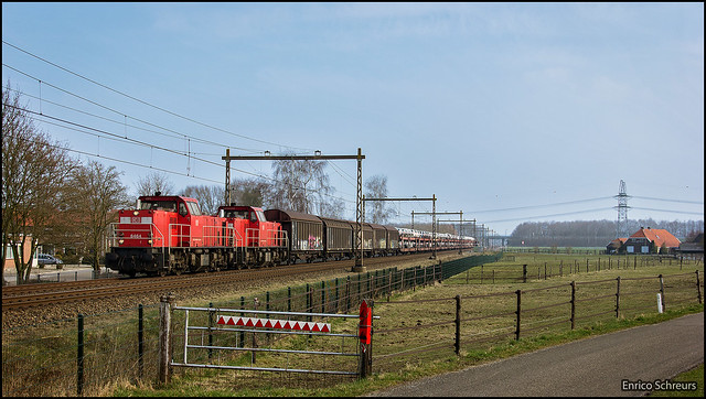 netherlands train canon volkswagen eos march nederland railway zug db pon veluwe trein dbs maart schenker 6400 2015 600d 6465 6464 hattemerbroek