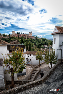 Una vista de la Alhambra desde el Albacín. - Granada
