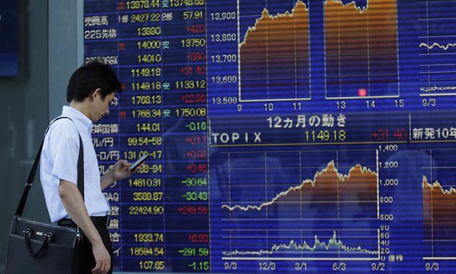 Asian shares began the week on the back foot on Monday after a downbeat session on Wall Street