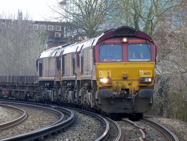 66132 66070 and 66147 Dollands Moor to Scunthorpe 4E26 empty steel from Ebange