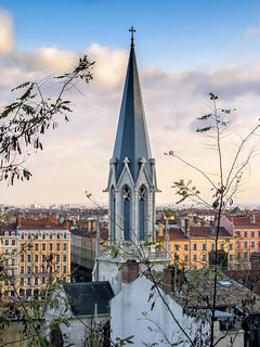 Église Saint-Georges belfry in Lyon