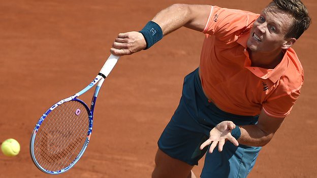 French Open: Tomas Berdych wins comfortably in Paris