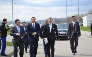 VIDEO Ponta zice să susţine Aeroportul şi că Autostrada Braşov-Comarnic va fi făcută cu bani de la buget