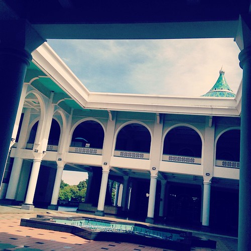  ...      #Travel #Surabaya #Indonesia #Mosque #Column #Corridor ©  Jude Lee