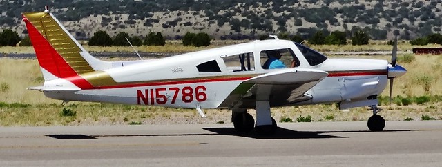 51115-52, N15786 72 Piper PA-28R-200 Cherokee Arrow