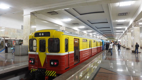 Moscow metro VEKA-001 battery shunter car ©  trolleway