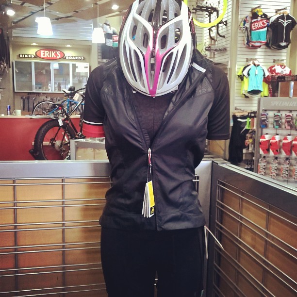 The #specialized Deflect jacket is dope. It goes from jacket, to vest, to bolero. It also goes with everything. It would be a great Mothers Day gift for the lady im your life who rides. Pick one up at #eriksbikeshop!