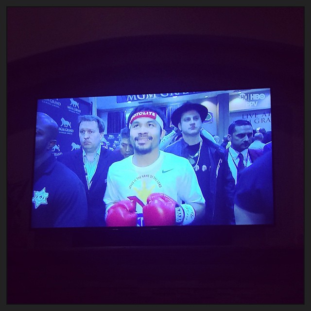 Jimmy Kimmel is supporting #Pacman in style! #MayPac #PacquiaoMayweather