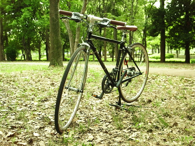 自転車通勤をすることになり、クラシカルなクロスバイクを購入。: NOTE