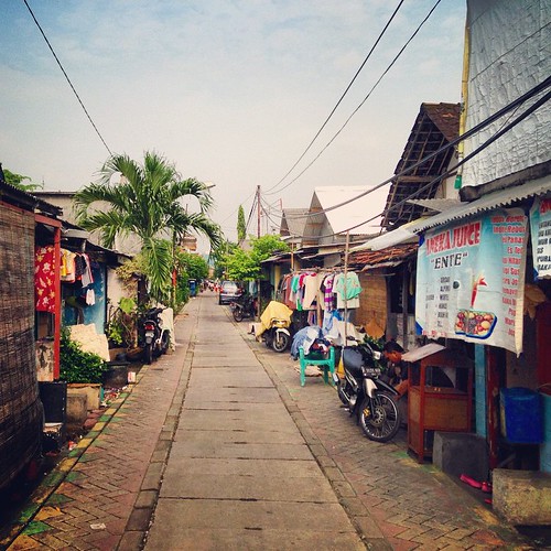     ... #Travel #Surabaya #Indonesia #Back #Street #Town #House ©  Jude Lee