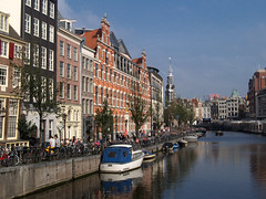 Amsterdam • <a style="font-size:0.8em;" href="https://www.flickr.com/photos/21727040@N00/7582696090/" target="_blank">View on Flickr</a>