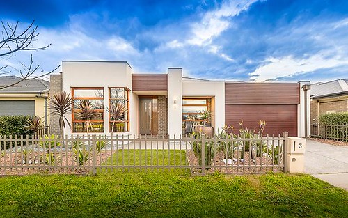 3 Discovery Pl, Epping VIC 3076