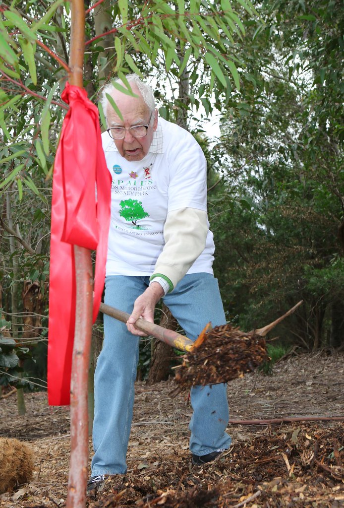 ann-marie calilhanna-spaids 37th tree planting @ sydney park_061