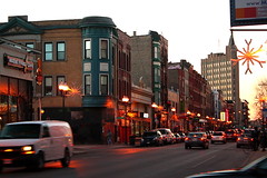 Milwaukee Ave in Wicker Park • <a style="font-size:0.8em;" href="http://www.flickr.com/photos/59137086@N08/7896584116/" target="_blank">View on Flickr</a>