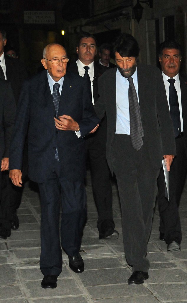 Voci Fuori Campo - Il Presidente della Repubblica Giorgio Napolitano