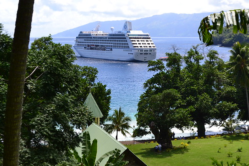 Tahitian Jewels Cruise, 2012