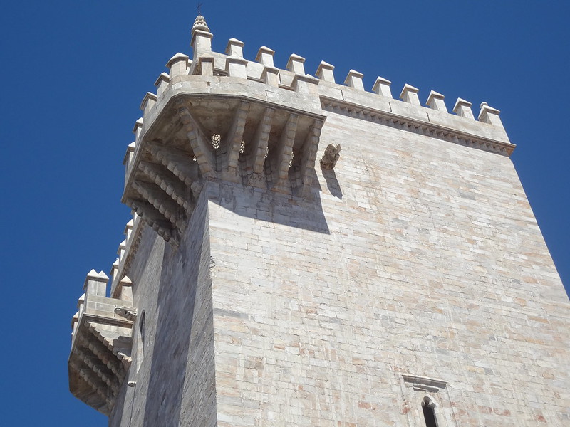 Torre dos Três Reis. Estremoz, Portugal<br/>© <a href="https://flickr.com/people/38795342@N06" target="_blank" rel="nofollow">38795342@N06</a> (<a href="https://flickr.com/photo.gne?id=8199282641" target="_blank" rel="nofollow">Flickr</a>)