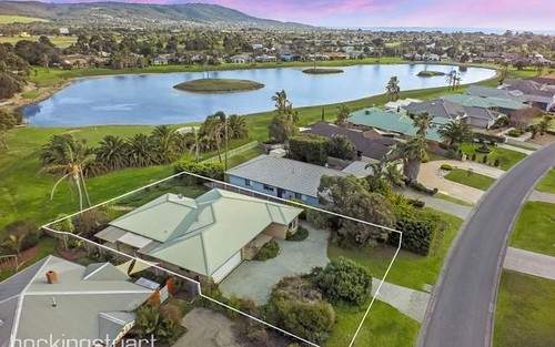 90 Palm Tree Dr, Safety Beach VIC 3936