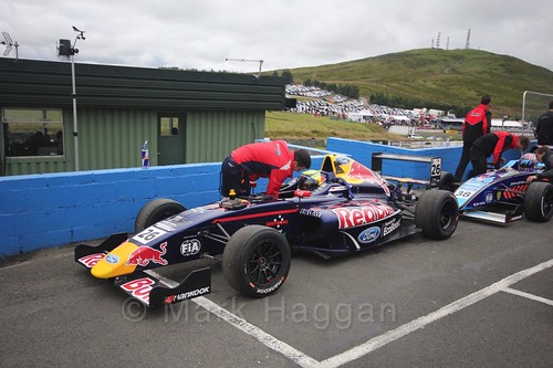 Luis Leeds gets ready for the second British Formula Four race at the Knockhill BTCC Weekend, August 2016