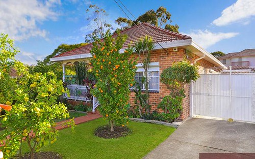 20 Rogers St, Roselands NSW