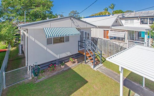 112A Dover Rd, Redcliffe QLD 4020