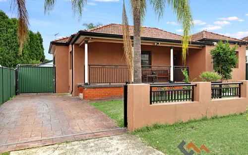 35 Clyde St, Guildford NSW 2161