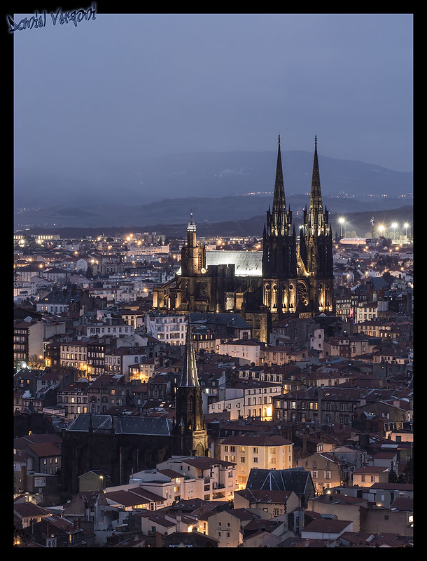 Clermont Ferrand<br/>© <a href="https://flickr.com/people/66787025@N06" target="_blank" rel="nofollow">66787025@N06</a> (<a href="https://flickr.com/photo.gne?id=8486361255" target="_blank" rel="nofollow">Flickr</a>)