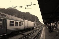 Waiting for the train for Innsbruck
