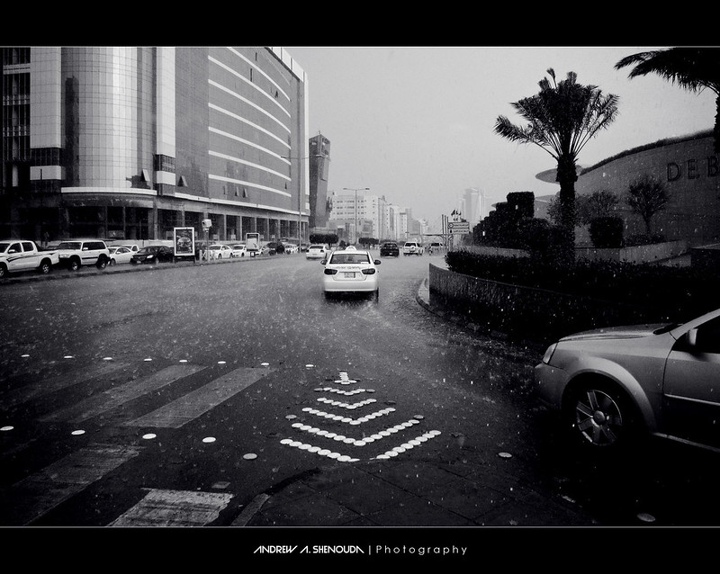 A Rain Shower in Riyadh<br/>© <a href="https://flickr.com/people/78174175@N00" target="_blank" rel="nofollow">78174175@N00</a> (<a href="https://flickr.com/photo.gne?id=8683299603" target="_blank" rel="nofollow">Flickr</a>)