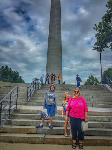 At the Bunker Hill monument. • <a style="font-size:0.8em;" href="http://www.flickr.com/photos/96277117@N00/29534872203/" target="_blank">View on Flickr</a>
