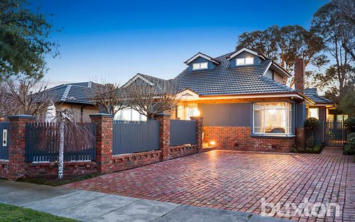 27 Connie St, Bentleigh East VIC 3165