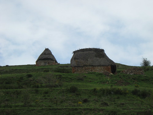 54. Somiedo. More thatched huts