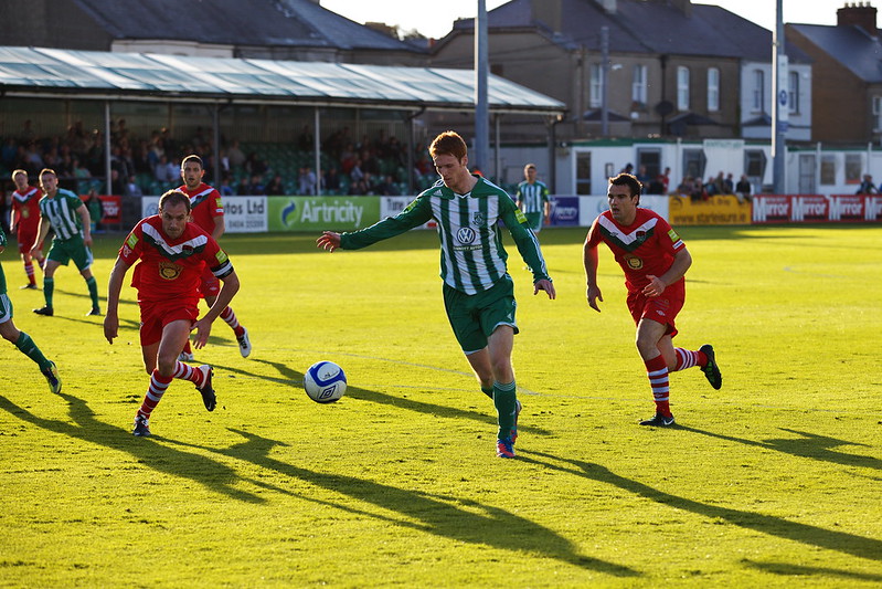 Bray Wanderers v Cork City #6<br/>© <a href="https://flickr.com/people/95412871@N00" target="_blank" rel="nofollow">95412871@N00</a> (<a href="https://flickr.com/photo.gne?id=7469993622" target="_blank" rel="nofollow">Flickr</a>)