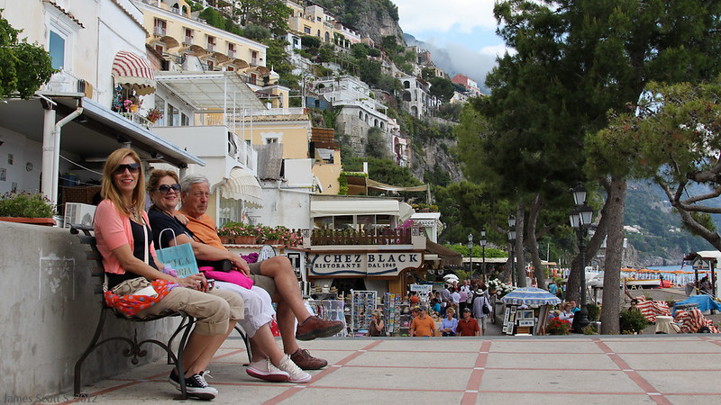 2012-05-24 60D Positano Italy 126<br/>© <a href="https://flickr.com/people/37287420@N08" target="_blank" rel="nofollow">37287420@N08</a> (<a href="https://flickr.com/photo.gne?id=7313241182" target="_blank" rel="nofollow">Flickr</a>)