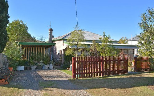 83 Lord Street, Dungog NSW