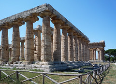 Hera I ("The Basilica") and "Hera II