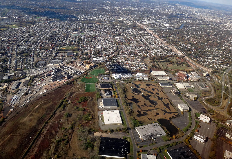 Secaucus,New Jersey<br/>© <a href="https://flickr.com/people/32374483@N00" target="_blank" rel="nofollow">32374483@N00</a> (<a href="https://flickr.com/photo.gne?id=8184222713" target="_blank" rel="nofollow">Flickr</a>)