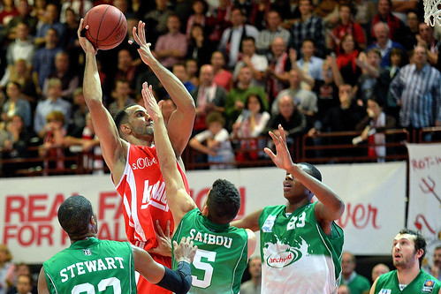 Basketball-Bundesliga - s.Oliver Baskets W?rzburg - TBB Trier