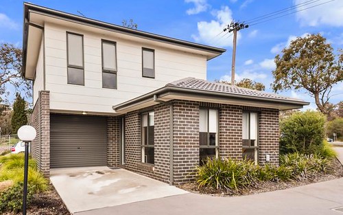 1/2 Belconnen Way, Page ACT