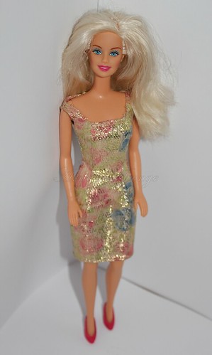 Melancólico desarrollando vestíbulo barbie chic 2000/2001. - a photo on Flickriver