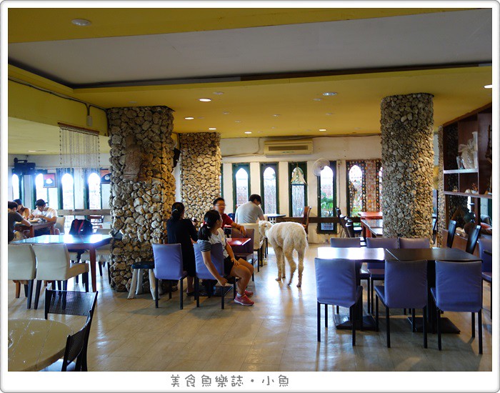 【新北三芝】Oia伊亞藝術咖啡館/草泥馬咖啡/三芝景觀餐廳 @魚樂分享誌