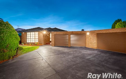 5 Cremin Cl, Mill Park VIC 3082
